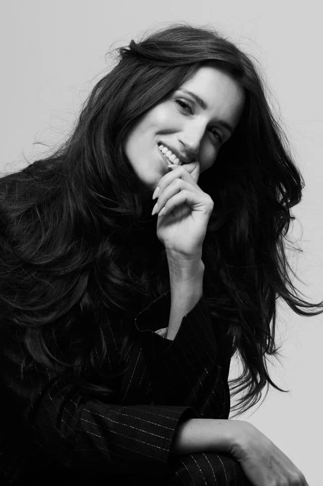 Elizabeth Kopecka — Smiling portrait in a blazer